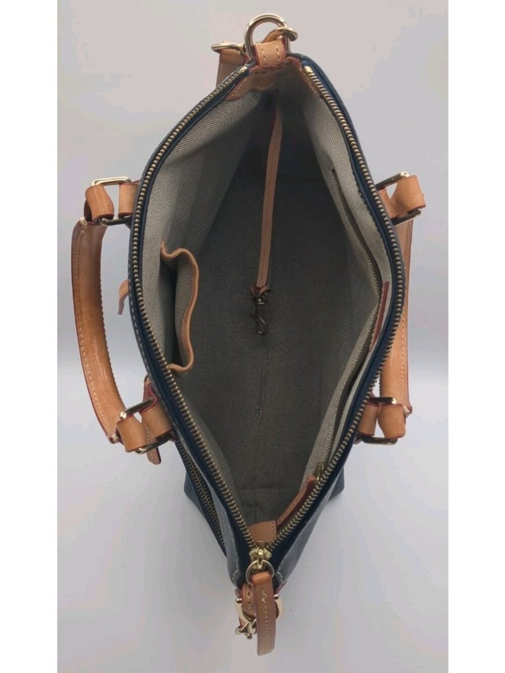 Dooney & Bourke Navy Pebbled Leather Dillen Double Pocket Satchel Purse - Picture 11 of 16